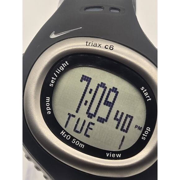 Men's NIKE Triax C6 Black/Silver Oval Sports Watch, 43mm, Chrono, Alarm, SM0014 - Picture 1 of 11